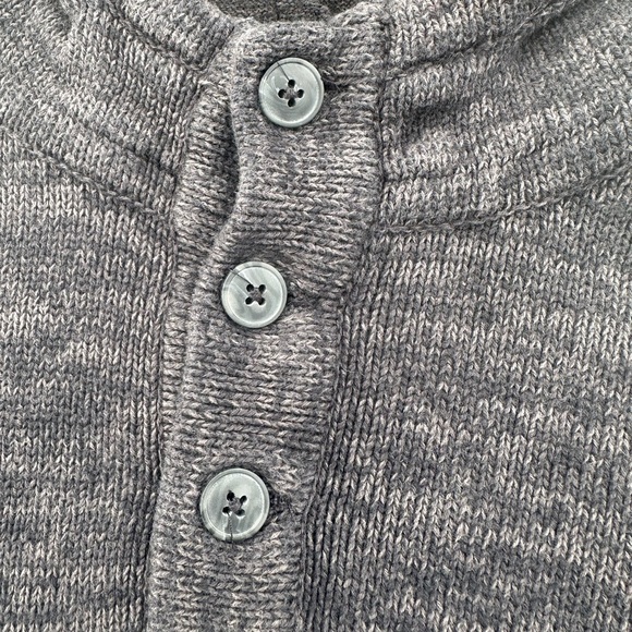 West 49 Boys Black Pullover Knit Sweater Size 10-12 - Picture 4 of 5